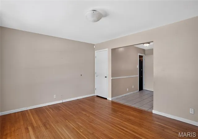 4th image of 1911 Keelen Dr, Saint Louis, MO 63136 | MLS# MIS26036342