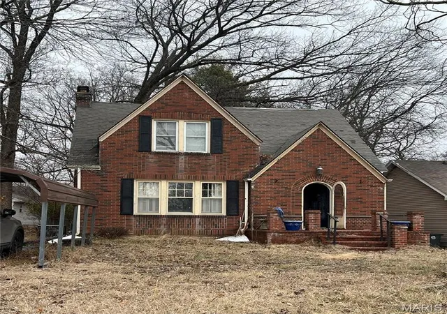 Photo 3 of Single family home for sale at 420 E Cape Rock Dr, Cape Girardeau, MO 63701 | MLS# MIS26036346 | Listing updated on 2026-08-21