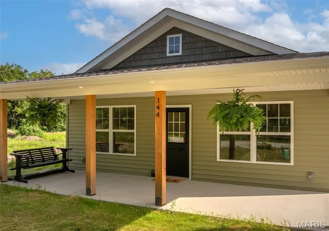 Homes for sale in Truxton, MO | 144 High St, Truxton, MO 63381 | MLS# MIS26036358