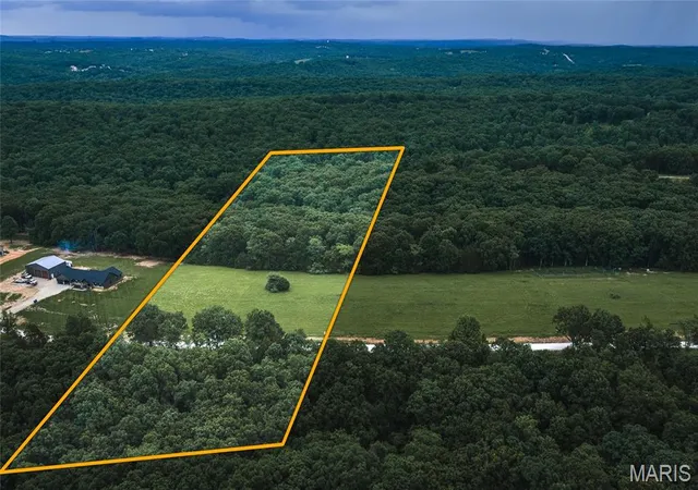 Land for sale at 5248 Hobby Farms Rd, De Soto, MO 63020 | MLS# MIS26036392