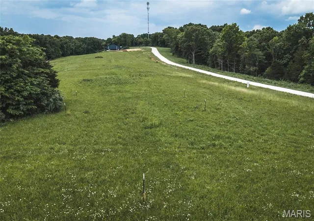 Photo 3 of Land for sale at 5248 Hobby Farms Rd, De Soto, MO 63020 | MLS# MIS26036392 | Listing updated on 2026-10-07