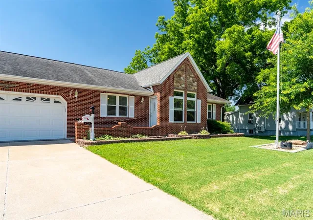 Homes for sale in Perryville, MO | 1153 Edgemont Blvd, Perryville, MO 63775 | MLS# MIS26036426