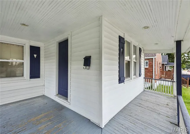 Photo 1 of Single family home for sale at 3915 N Hanley Rd, St Louis, MO 63121 | MLS# MIS26036427 | Listing updated on 2026-10-06