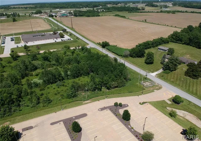 3rd image of Lots 10 & 11 Forest Hills Rd, Hannibal, MO 63401 | MLS# MIS26036462