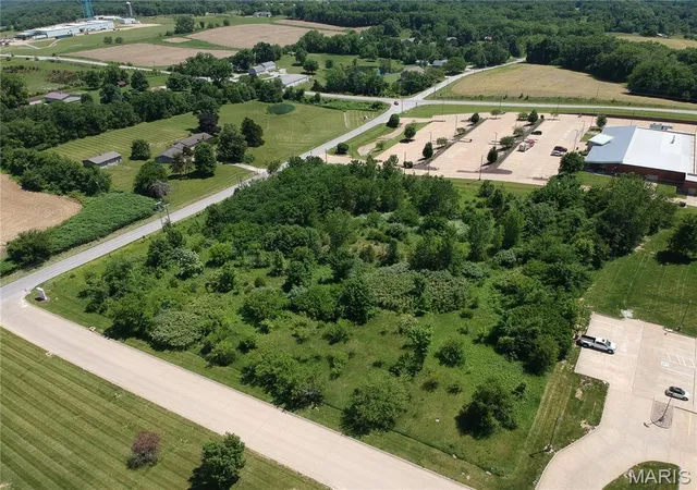 5th image of Lots 10 & 11 Forest Hills Rd, Hannibal, MO 63401 | MLS# MIS26036462