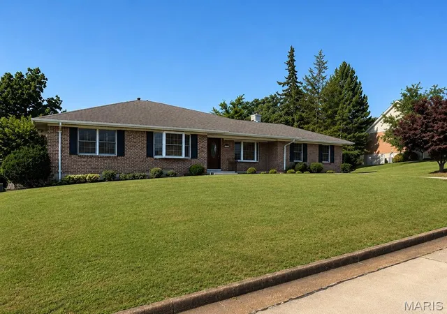 3rd image of 1603 Ronny Dr, De Soto, MO 63020 | MLS# MIS26036475
