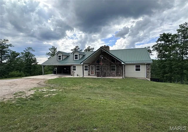 Homes for sale in Ellington, MO | 16393 Hwy B, Ellington, MO 63638 | MLS# MIS26036494