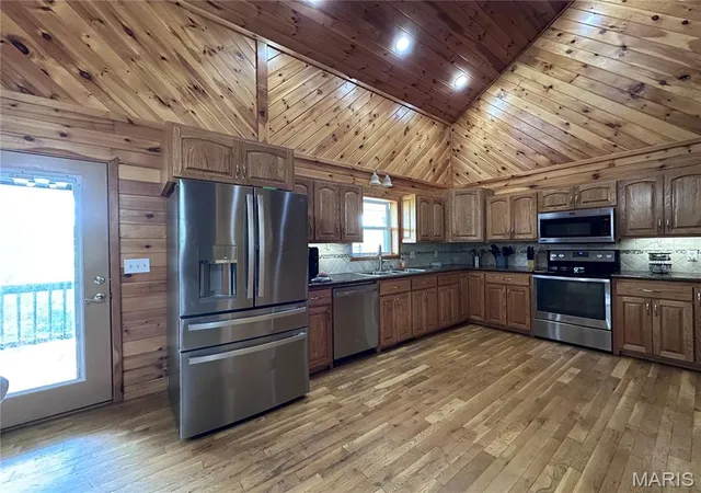 Homes for sale in Ellington, MO | 16393 Hwy B, Ellington, MO 63638 | MLS# MIS26036494