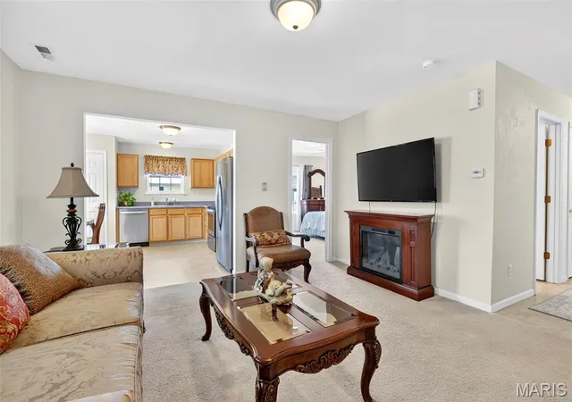 5th image of 406 S Church St #124, St Peters, MO 63376 | MLS# MIS26036508