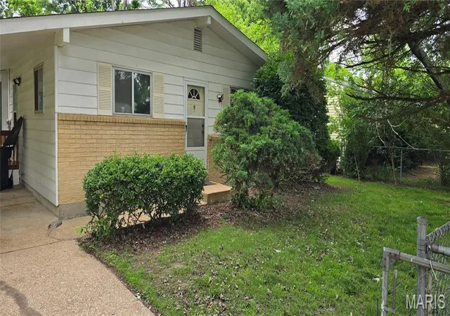2nd image of 8 Redbud Ln, Rolla, MO 65401 | MLS# MIS26036538