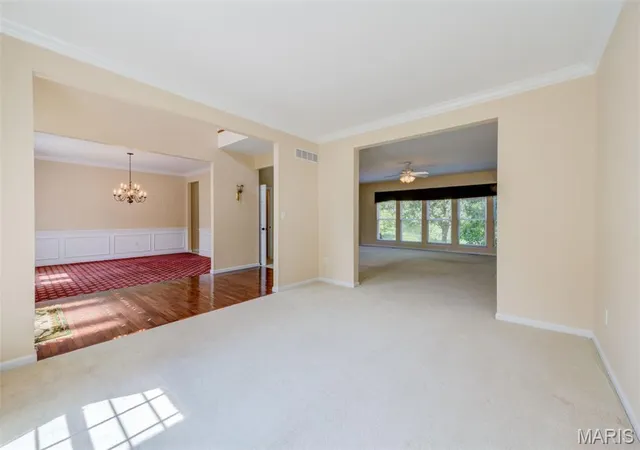 5th image of 831 Wheaton Wy, Saint Louis, MO 63141 | MLS# MIS26036555