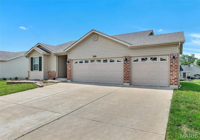Homes for sale in Foristell, MO | 514 Sceptre Rd, Foristell, MO 63348 | MLS# MIS26036559