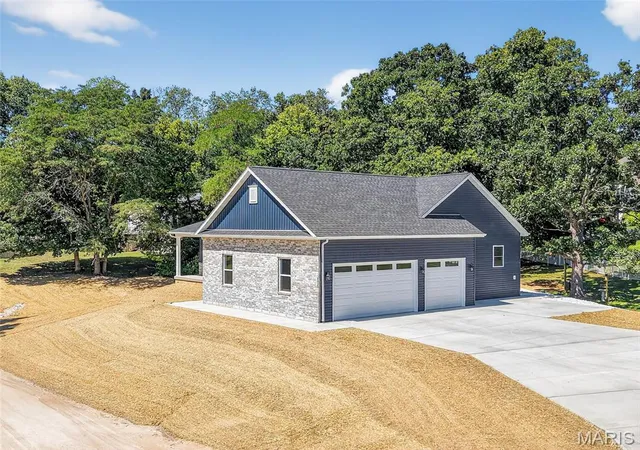 2nd image of 130 Bristol Ridge Dr, Troy, MO 63379 | MLS# MIS26036564