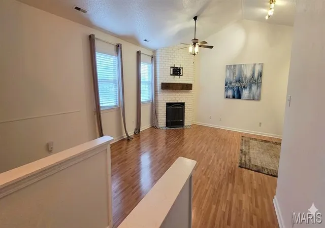 Photo 3 of Condo for sale at 8804 Eager Rd, St Louis, MO 63144 | MLS# MIS26036595 | Listing updated on 2026-09-06