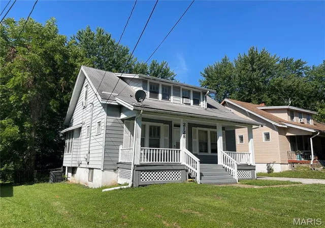 1st image of 2128 Lexa Dr, St Louis, MO 63136 | MLS# MIS26036598