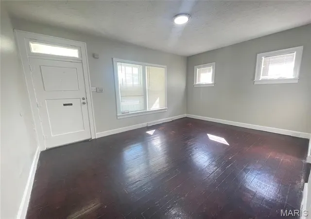 2nd image of 2128 Lexa Dr, St Louis, MO 63136 | MLS# MIS26036598
