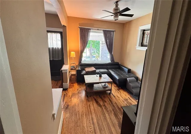 Photo 3 of Single family home for sale at 5405 Grace Ave, St Louis, MO 63116 | MLS# MIS26036610 | Listing updated on 2026-08-31