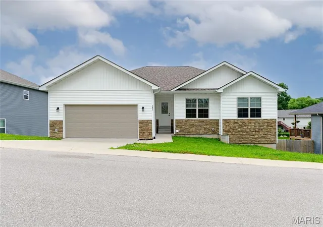 Homes for sale in Waynesville, MO | 141 Mary Catherine St, Waynesville, MO 65583 | MLS# MIS26036616