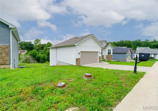 Homes for sale in Waynesville, MO | 141 Mary Catherine St, Waynesville, MO 65583 | MLS# MIS26036616