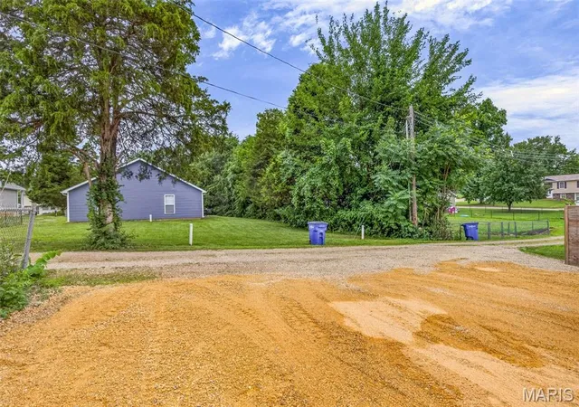 5th image of 505 S Vandervoot St, Desloge, MO 63601 | MLS# MIS26036623