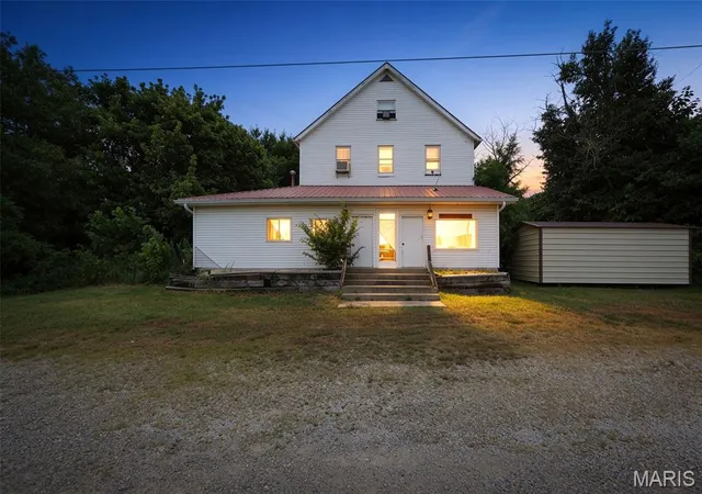 1st image of 8985 Old Lemay Ferry Rd, Hillsboro, MO 63050 | MLS# MIS26036649