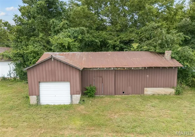 37th image of 8985 Old Lemay Ferry Rd, Hillsboro, MO 63050 | MLS# MIS26036649