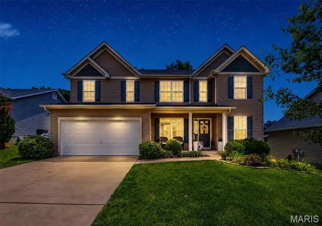 2nd image of 312 Pearson Ct, Saint Charles, MO 63304 | MLS# MIS26036678