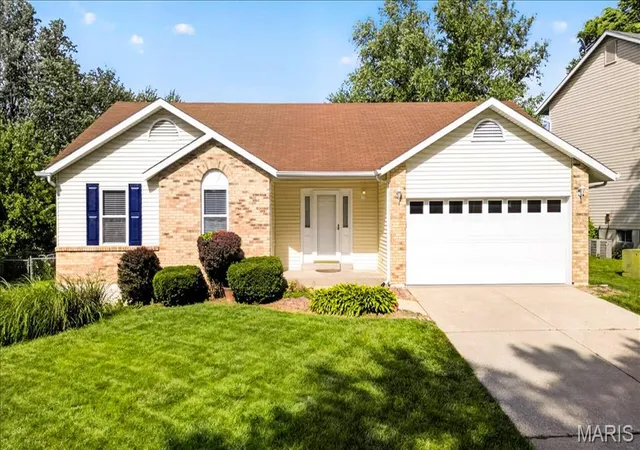 1st image of 918 Blake Ct, Saint Peters, MO 63376 | MLS# MIS26036695