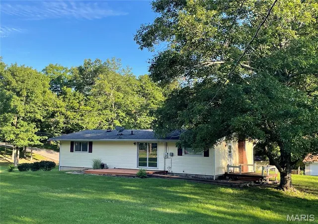 Homes for sale in Jackson, MO | 117 Edgewood Rd, Jackson, MO 63755 | MLS# MIS26036715