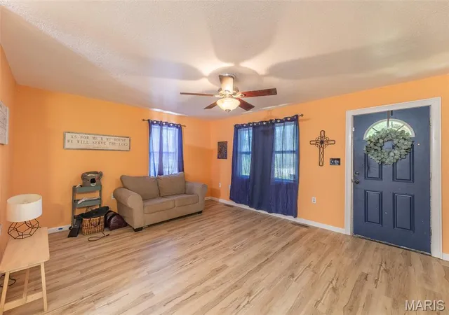 Photo 3 of Sale Pending at 1626 Hwy 142, Poplar Bluff, MO 63901 | MLS# MIS26036730 | Listing updated on 2026-08-20