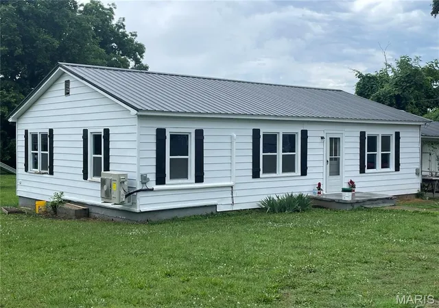 Homes for sale in Piedmont, MO | 418 N 2Nd St, Piedmont, MO 63957 | MLS# MIS26036737