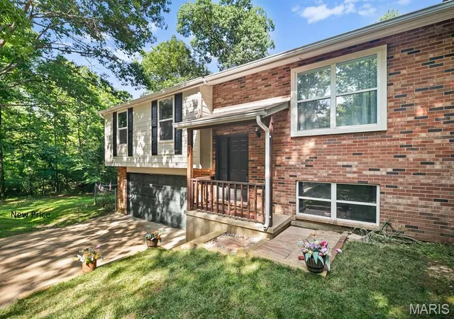 1st image of 3310 Lynch Rd, Pacific, MO 63069 | MLS# MIS26036766
