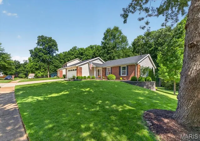 Homes for sale in Manchester, MO | 1471 Cherry Creek Ln, Manchester, MO 63021 | MLS# MIS26036774
