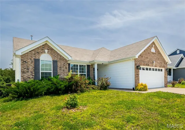 Photo 3 of Single family home for sale at 1310 Timber Creek Ln, Imperial, MO 63052 | MLS# MIS26036785 | Listing updated on 2026-07-09