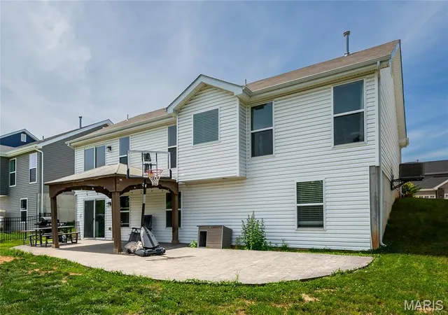 Homes for sale in Imperial, MO | 1310 Timber Creek Ln, Imperial, MO 63052 | MLS# MIS26036785