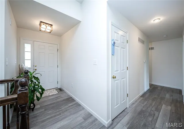 Photo 4 of Single family home for sale at 1310 Timber Creek Ln, Imperial, MO 63052 | MLS# MIS26036785 | Listing updated on 2026-07-09