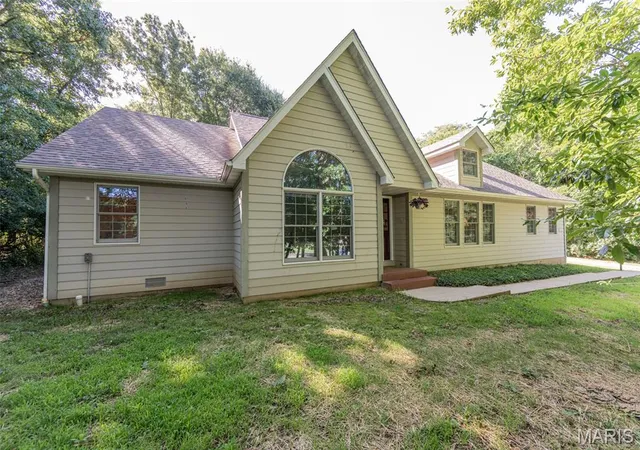 Homes for sale in Rolla, MO | 10790 Greenlefe Dr, Rolla, MO 65401 | MLS# MIS26036786