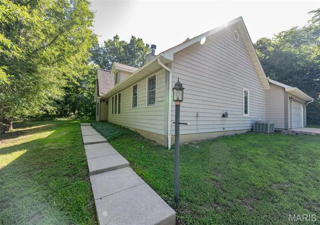 Homes for sale in Rolla, MO | 10790 Greenlefe Dr, Rolla, MO 65401 | MLS# MIS26036786