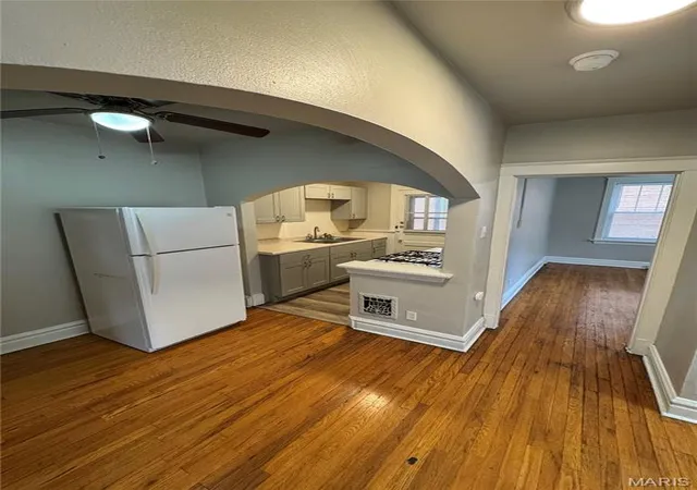 Photo 3 of Multi family home for sale at 4048 Giles Ave, St Louis, MO 63116 | MLS# MIS26036804 | Listing updated on 2026-09-01