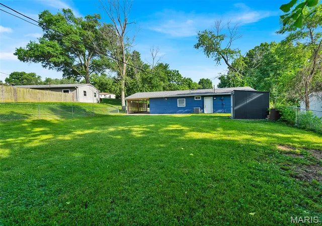 Homes for sale in Ballwin, MO | 283 Ramsey Ln, Ballwin, MO 63021 | MLS# MIS26036811