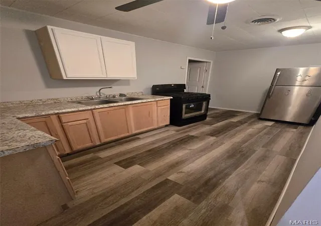 Photo 2 of Single family home for sale at 34 Louise Ln, East Saint Louis, IL 62206 | MLS# MIS26036852 | Listing updated on 2026-10-13