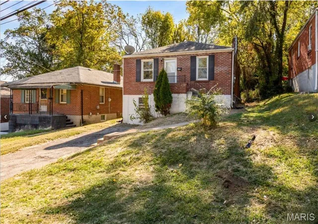 2nd image of 7032 Theodore Ave, Saint Louis, MO 63136 | MLS# MIS26036874