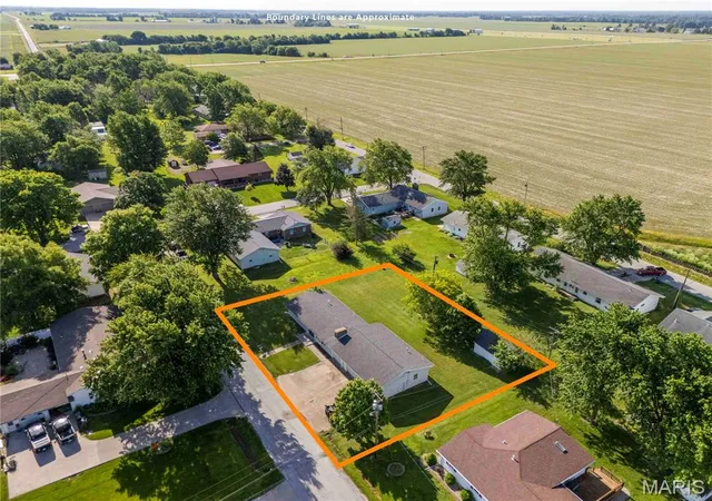 Homes for sale in Monroe City, MO | 507 Hope St, Monroe City, MO 63456 | MLS# MIS26036877