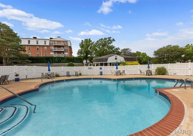 25th image of 14443 Bantry Ln #33, Chesterfield, MO 63017 | MLS# MIS26036882