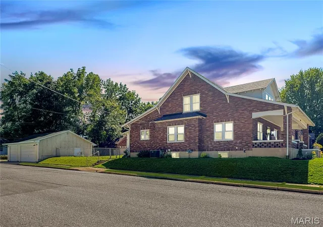 Homes for sale in Union, MO | 500 W End Ave, Union, MO 63084 | MLS# MIS26036914