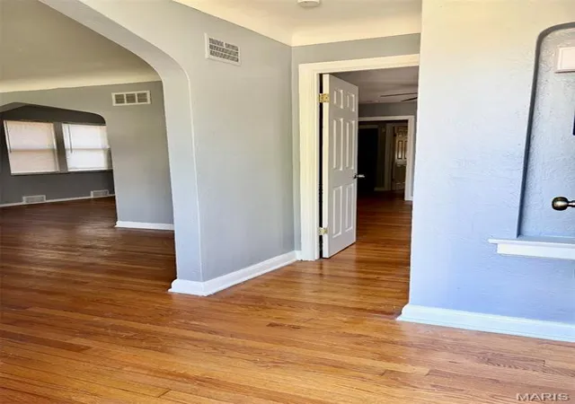Photo 3 of Sale Pending at 8636 Riverview Blvd, Saint Louis, MO 63147 | MLS# MIS26036924 | Listing updated on 2026-09-03