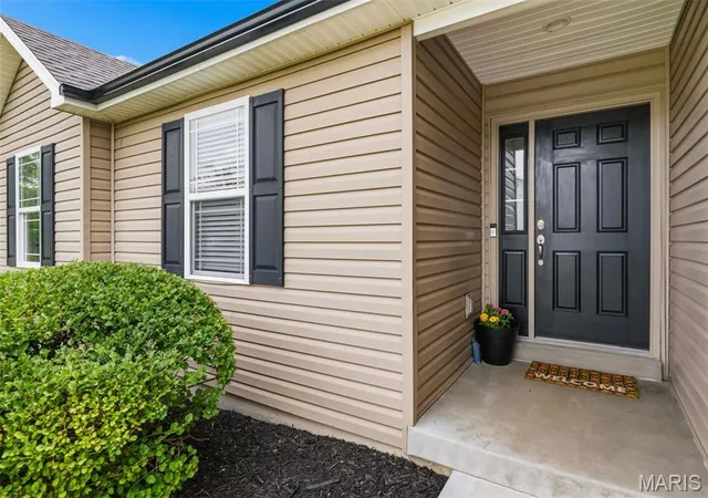 Homes for sale in Moscow Mills, MO | 10 Gracie Claire Ct, Moscow Mills, MO 63362 | MLS# MIS26036925