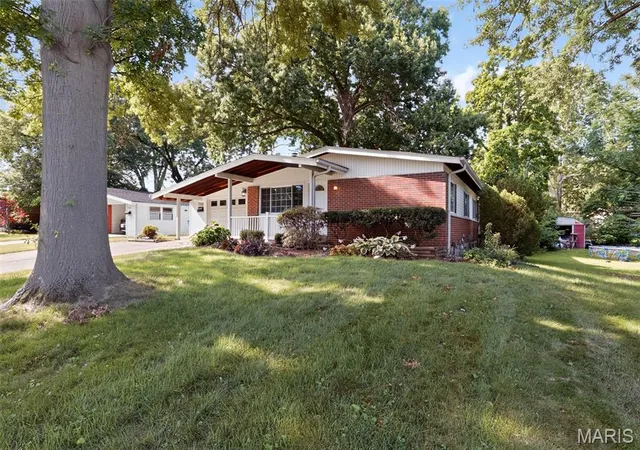 1st image of 2560 Suffolk Pl, Florissant, MO 63033 | MLS# MIS26037013