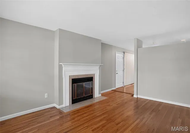 4th image of 2560 Suffolk Pl, Florissant, MO 63033 | MLS# MIS26037013