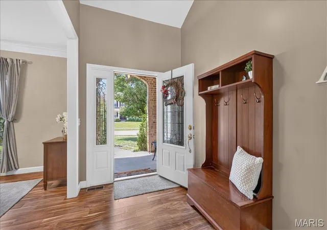 3rd image of 805 Liberty Creek Dr, Wentzville, MO 63385 | MLS# MIS26037027